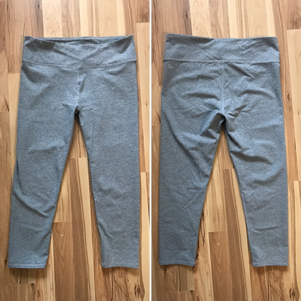 🏋️🏻‍♀️🧘🏻‍♀️🏃🏻‍♀️Fabletics Salar Capri EUC🌟